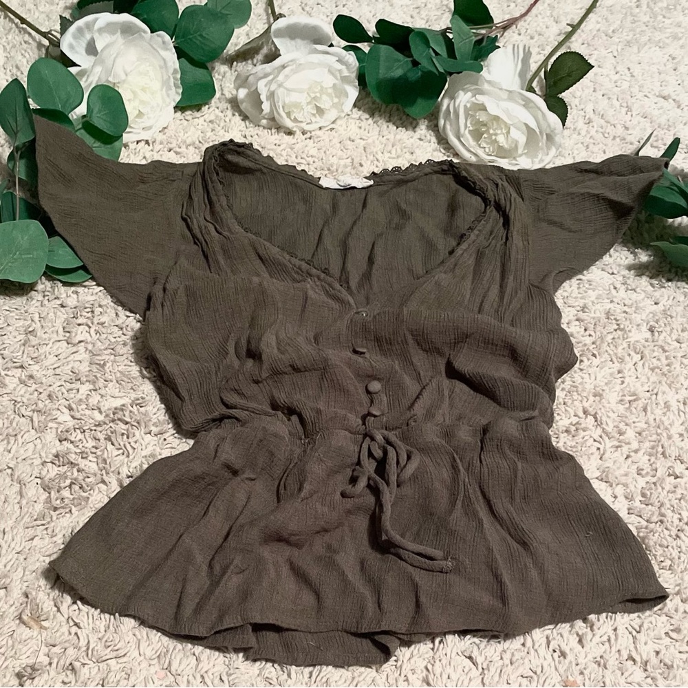 Blouse/ t shirt, Sage green, size S